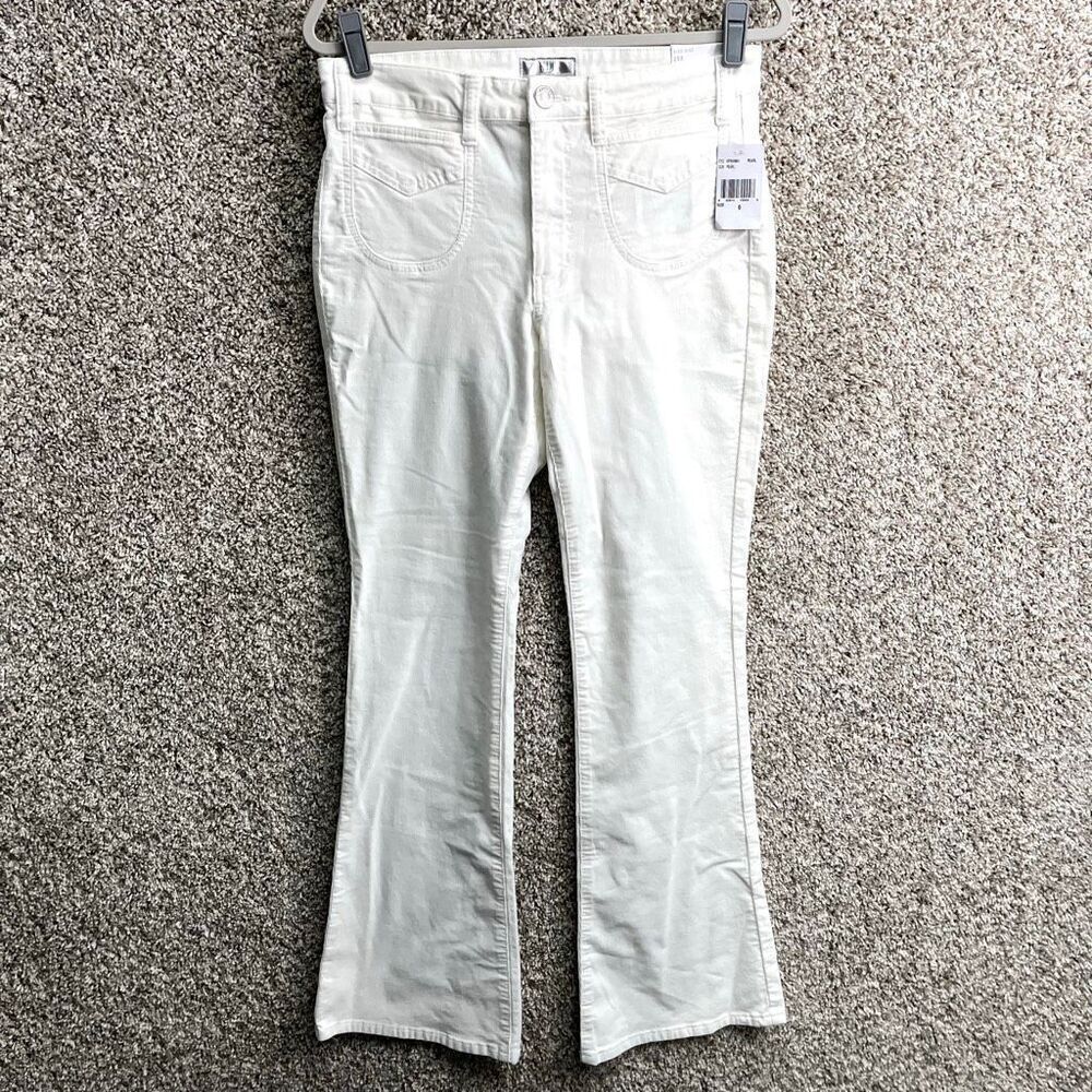 Kut from the Kloth Pants Women’s 6 Ana Pearl White Corduroy High Rise‎ Flare NWT